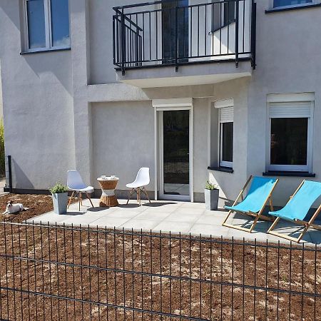 דז'יבנובק Apartament Beige Z Ogrodkiem מראה חיצוני תמונה