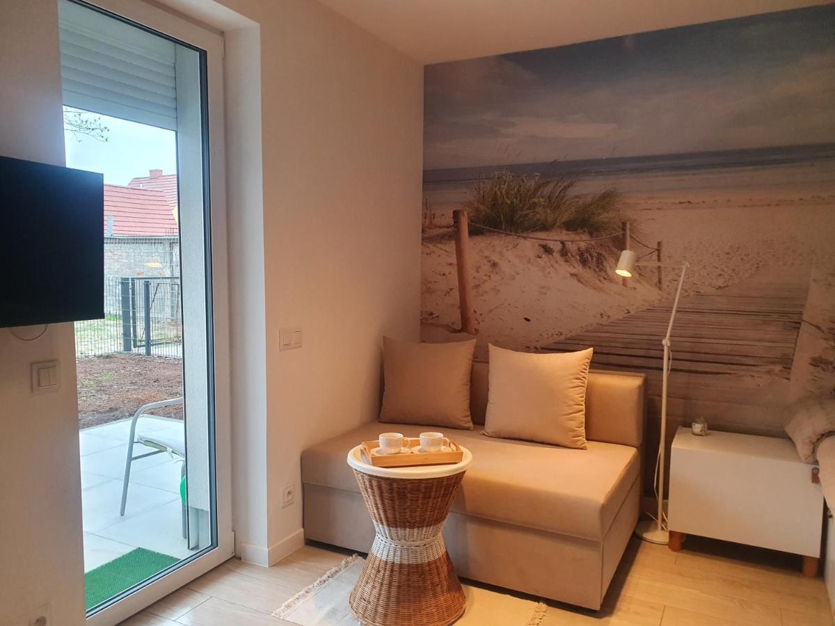 דז'יבנובק Apartament Beige Z Ogrodkiem מראה חיצוני תמונה