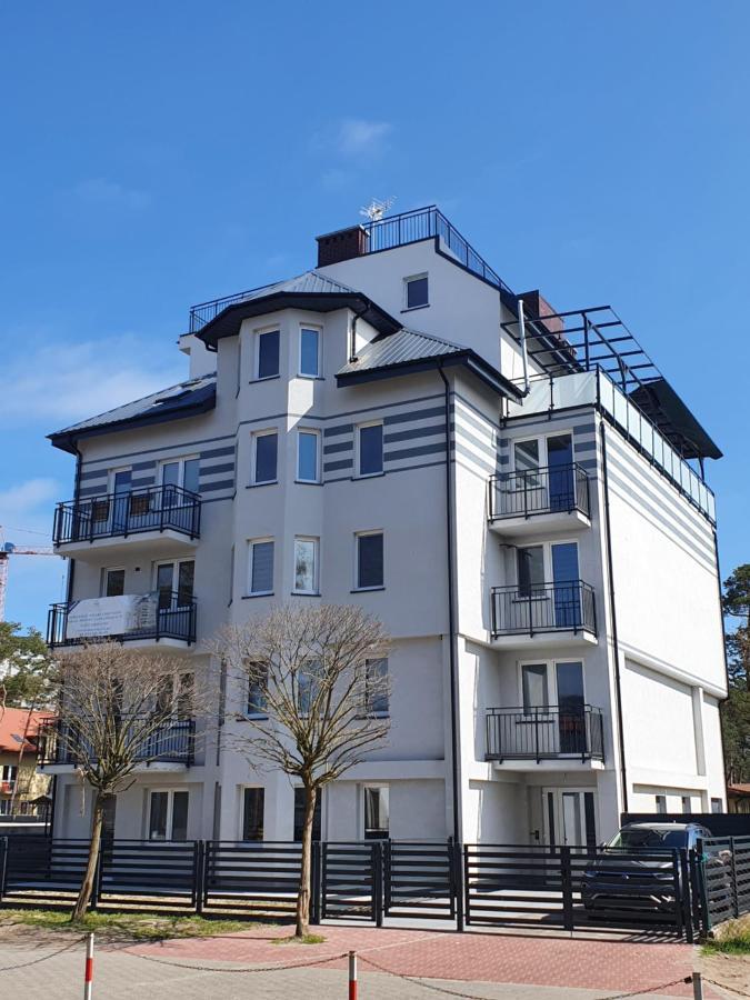 דז'יבנובק Apartament Beige Z Ogrodkiem מראה חיצוני תמונה